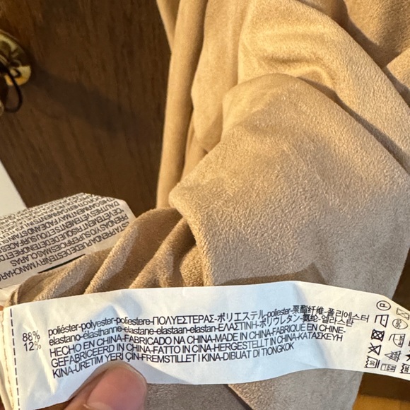 NWT Zara Faux Suede Draped Dress Colour: Tan Beige Sz: M - Picture 9 of 10